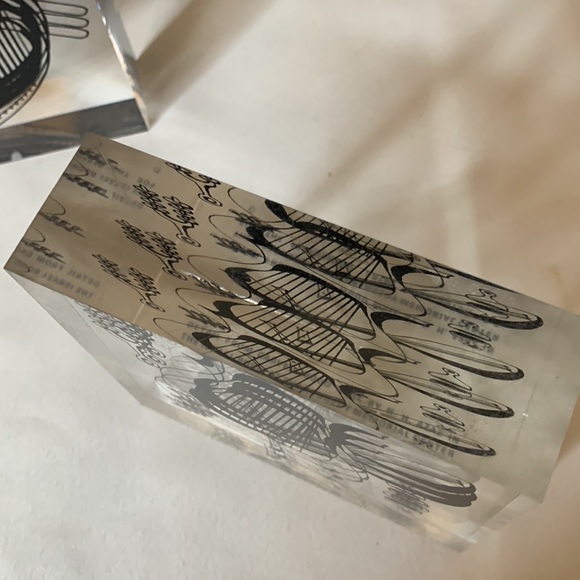 Signed Acrylic optical art by Israeli artist N. H. Azaz “OT Musical Instruments” - Picture 8 of 10